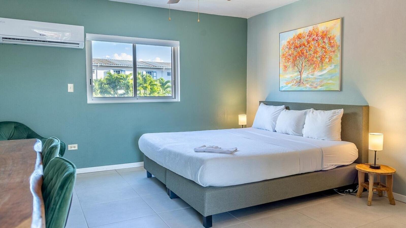 Talk Of The Town Inn & Suites - St Eustatius Oranjestad  Exterior foto